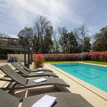Mit Privatpool Fuer 20 Personen Ca 480 Qm In Banjole, Istrien Istrische Riviera Holiday home *
